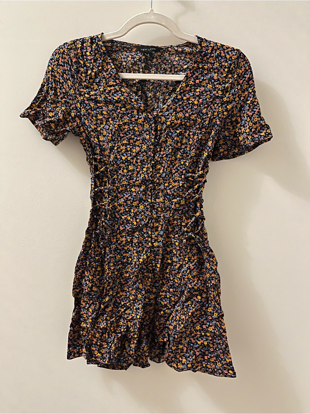 New Look Floral Button-Front Short Dress